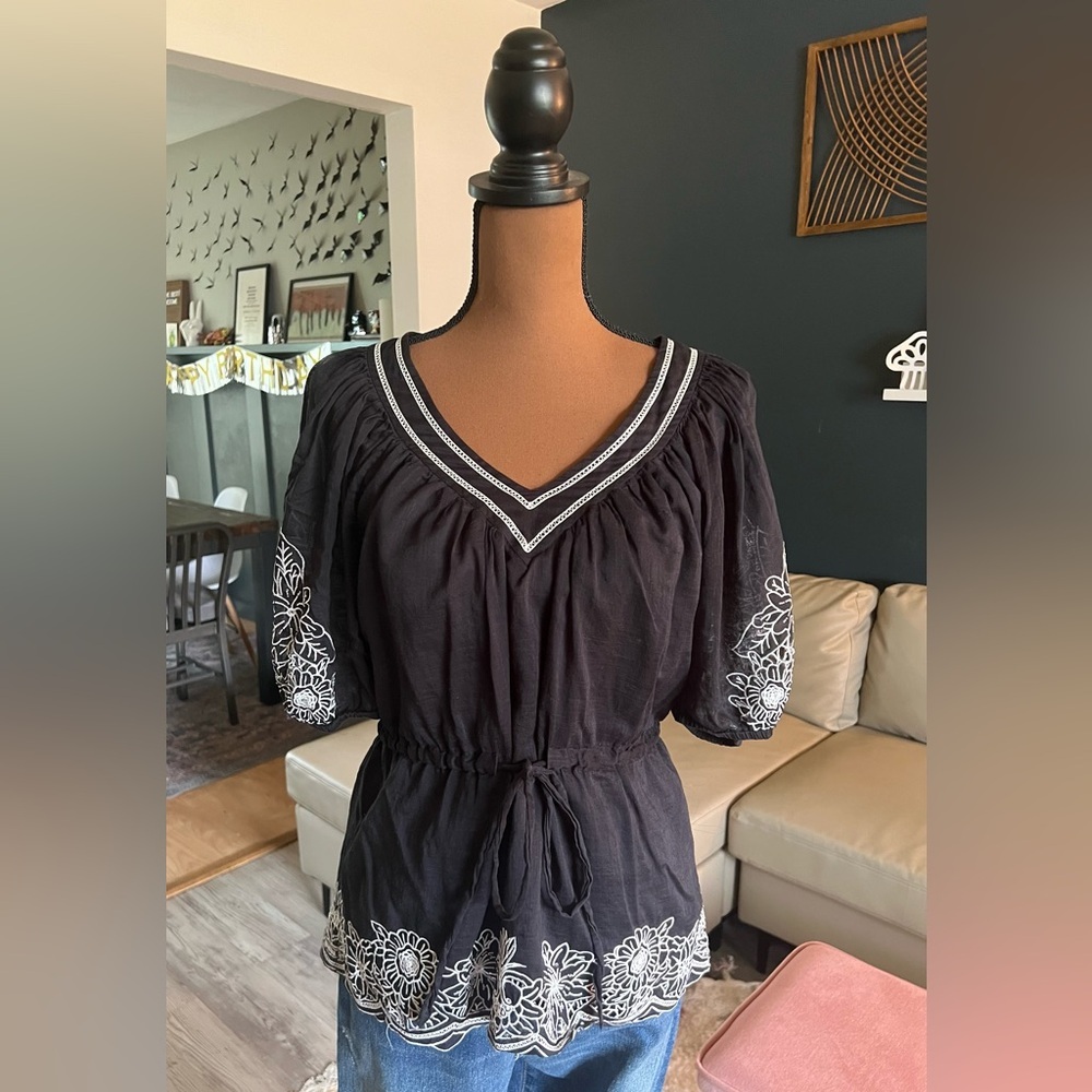 BCBGMaxAzria Black Top with White Floral Details